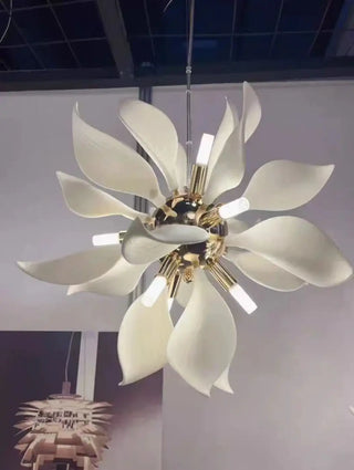White petal flower pendant light, modern elegant ceiling hanging fixture