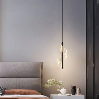 PAMPI Elegant Black Golden Pendant Cluster – view 3