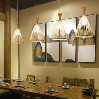 Bamboo Pendant Light – Indoor Conical Lamp With Adjustable Suspension & Warm Ambient Lighting