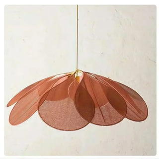 PELATE Aerial Petal Design Pendant – view 9
