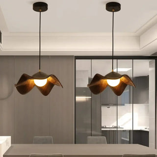 DOUMI Scandinavian Flower Design Ceiling Light – view 1