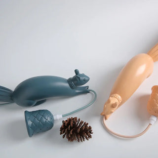 ECU Nordic Squirrel-Form Ceiling Light – view 6