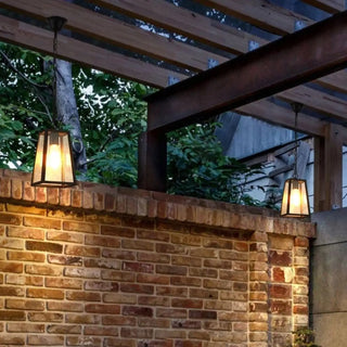 JARDI Retro Industrial Ceiling Light – view 1