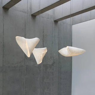 Suspension Minimaliste – Luminaire Suspendu Moderne et Organique Blanc pour Salon