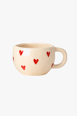 heart-motif ceramic cup