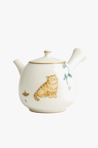 cat-motif ceramic teapot with filter
